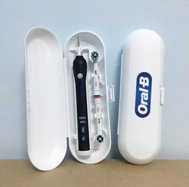Hộp Đựng Bàn Chải Điện Oral B