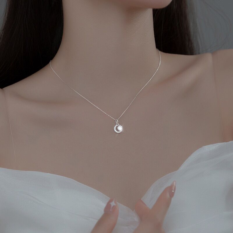 Dây chuyền bạc trăng ôm đá Choco Jewelry