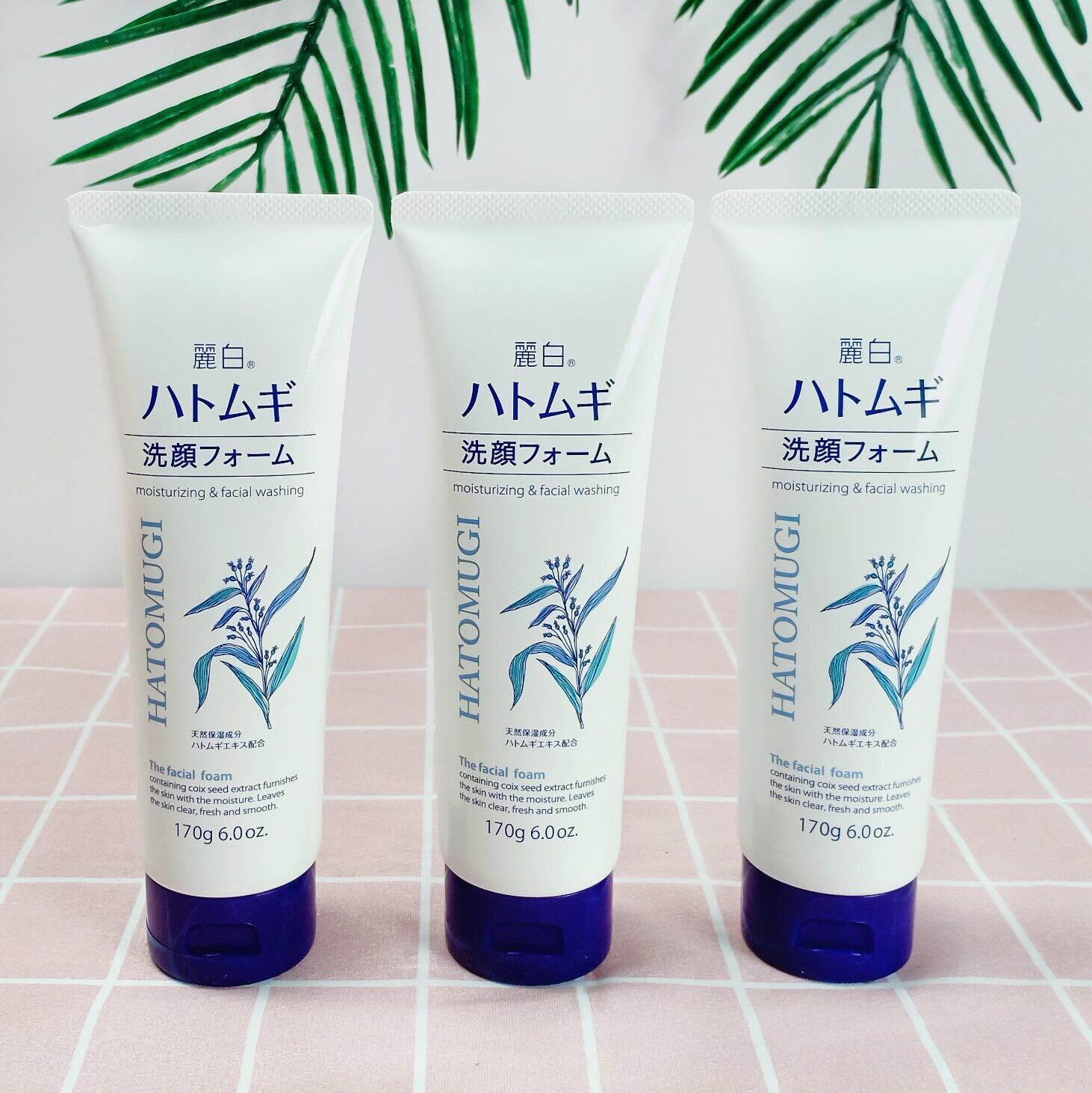 Sữa rửa mặt trắng da Hatomugi Nhật Bản 170gr