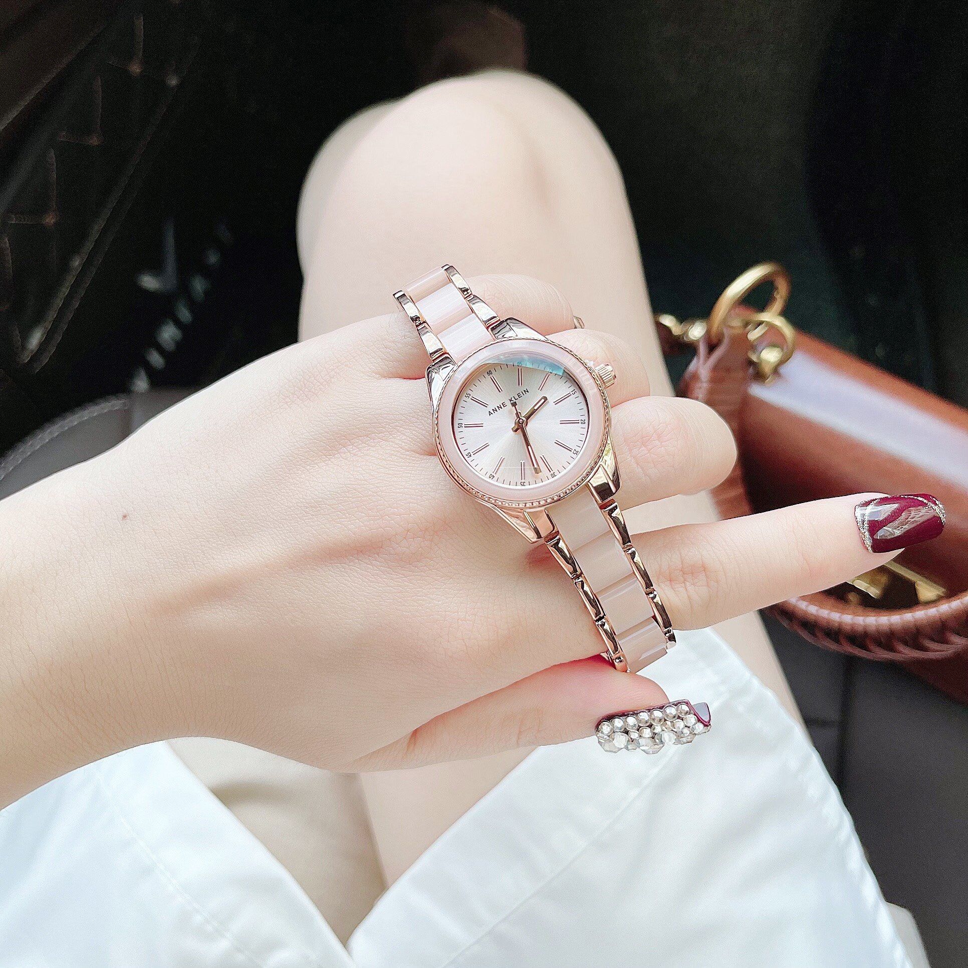 Đồng Hồ Nữ Anne Klein
