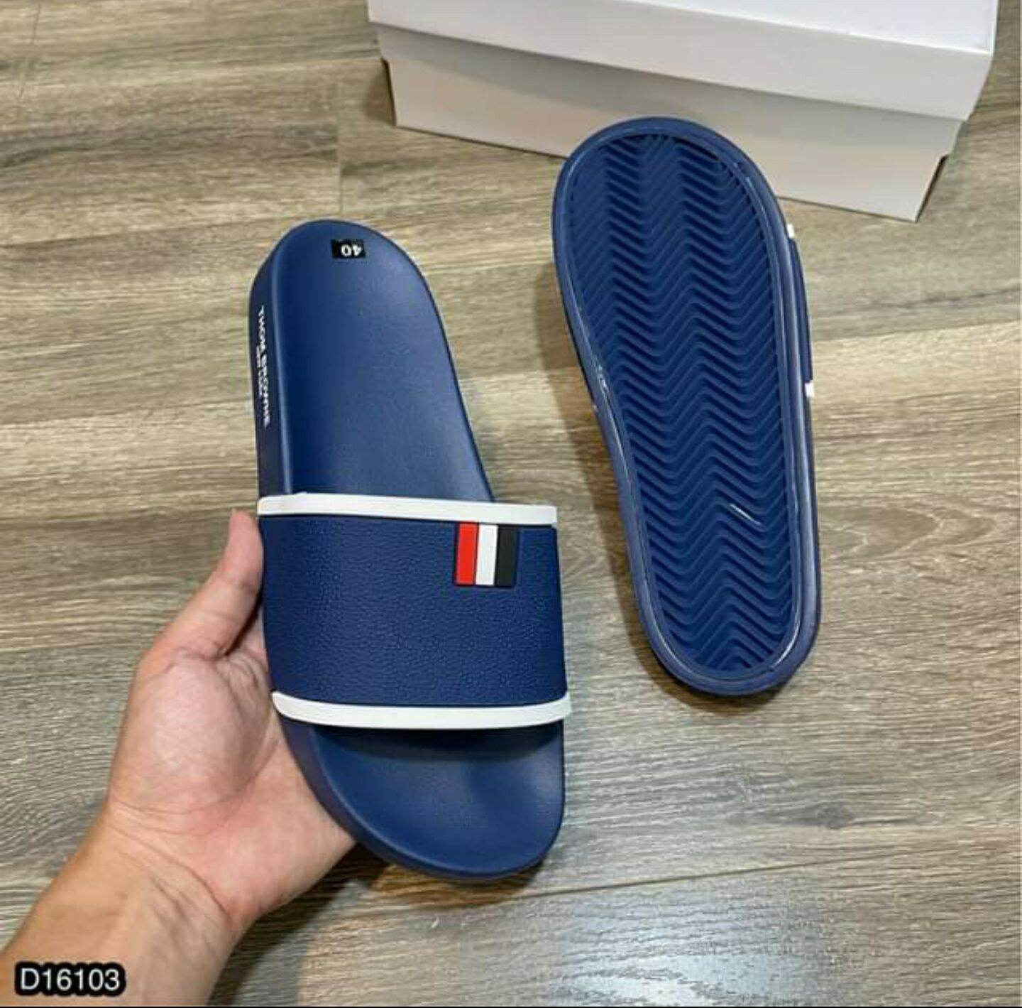 🪴 Bản dép Thom Browne cực nét AE 😍😍😍