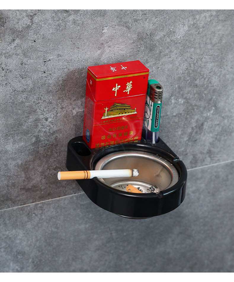 Gạt tàn thuốc gắn tường tiện dụng