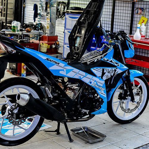 Tem trùm xe raider và satria