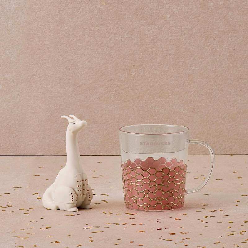 - set cốc thuỷ tinh và lọc trà dragon pattern 14oz