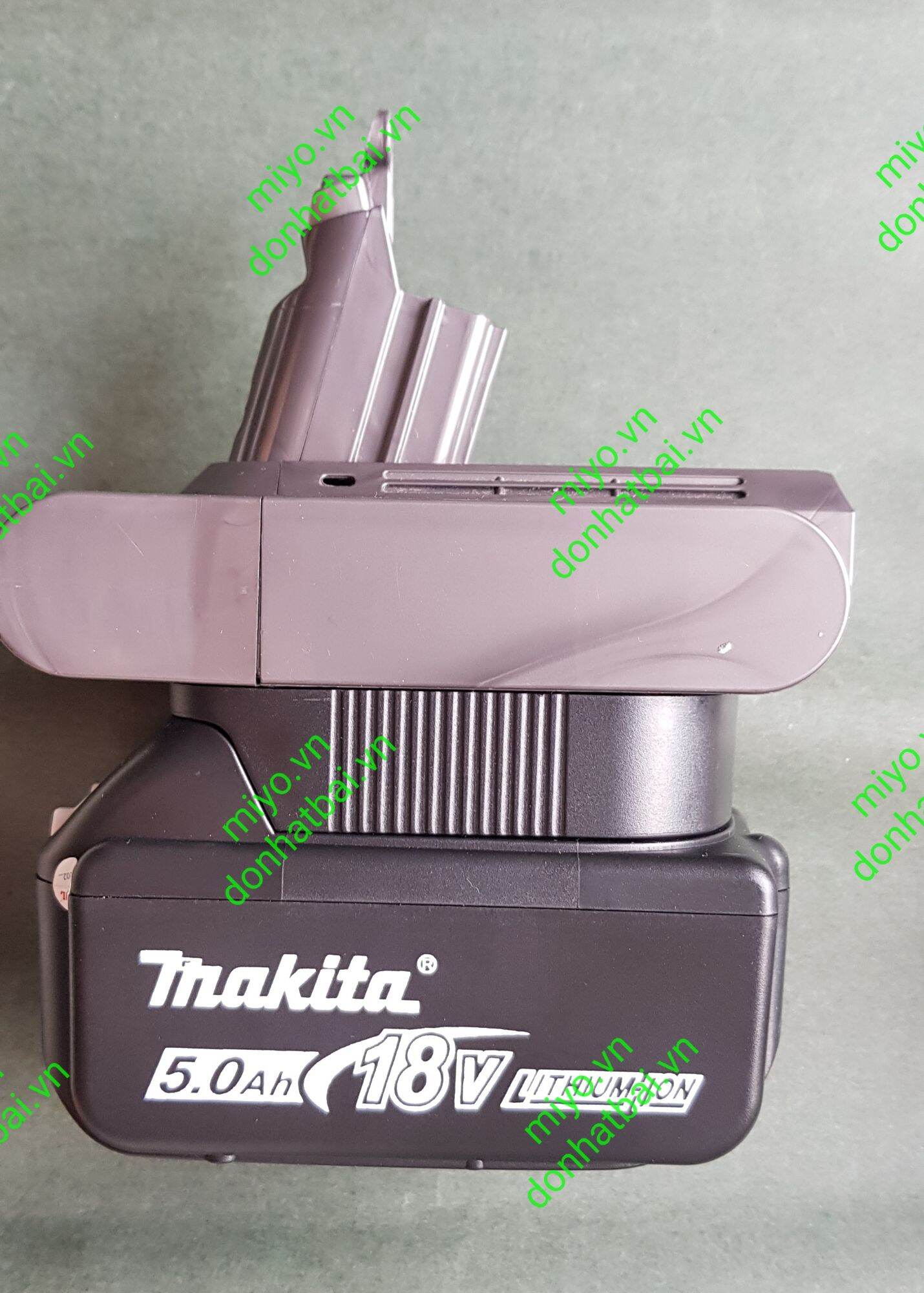 Máy hút bụi cầm tay pin 18v