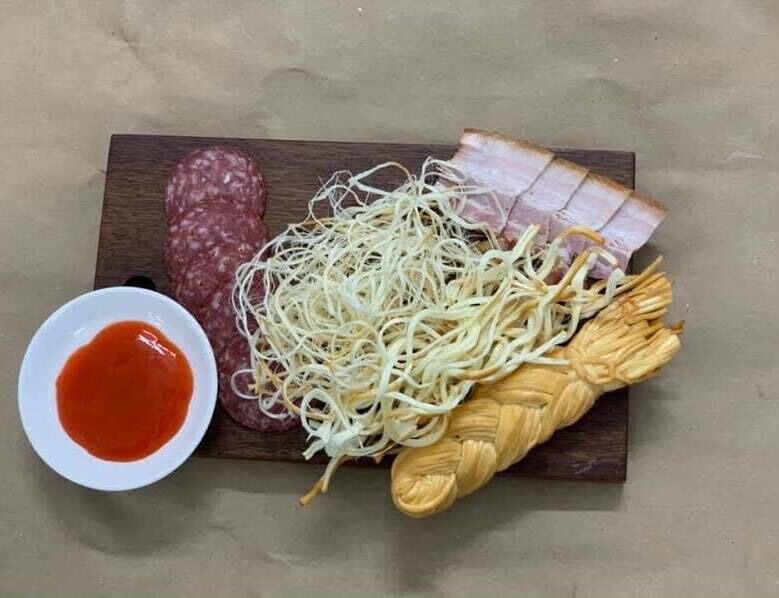 Phô mai hun khói sữa dê 100g Solse ( dạng sợi)