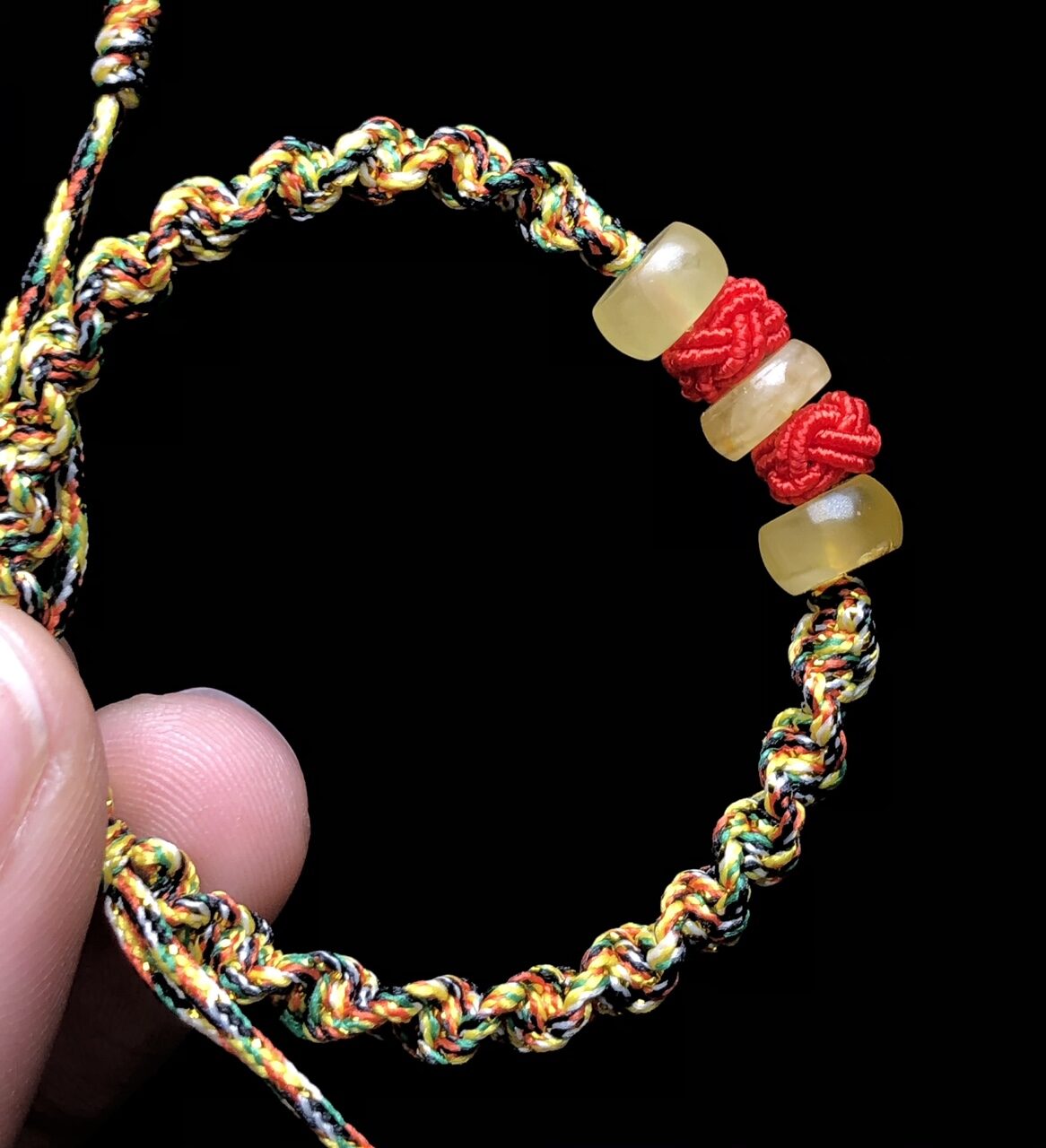 Vòng tay hạt hổ phách amber cho bé