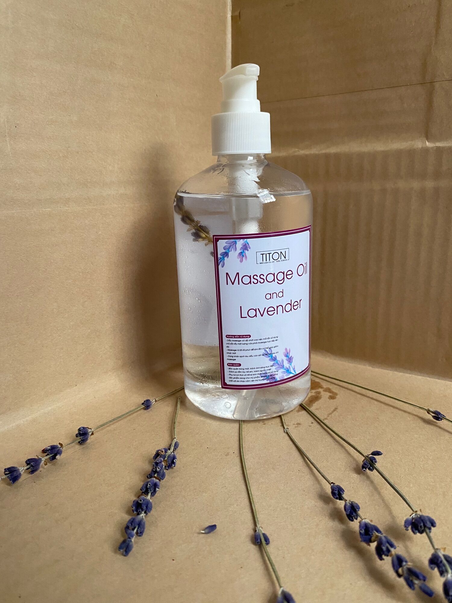 Dầu massage body với tinh dầu Lavender thiên nhiên