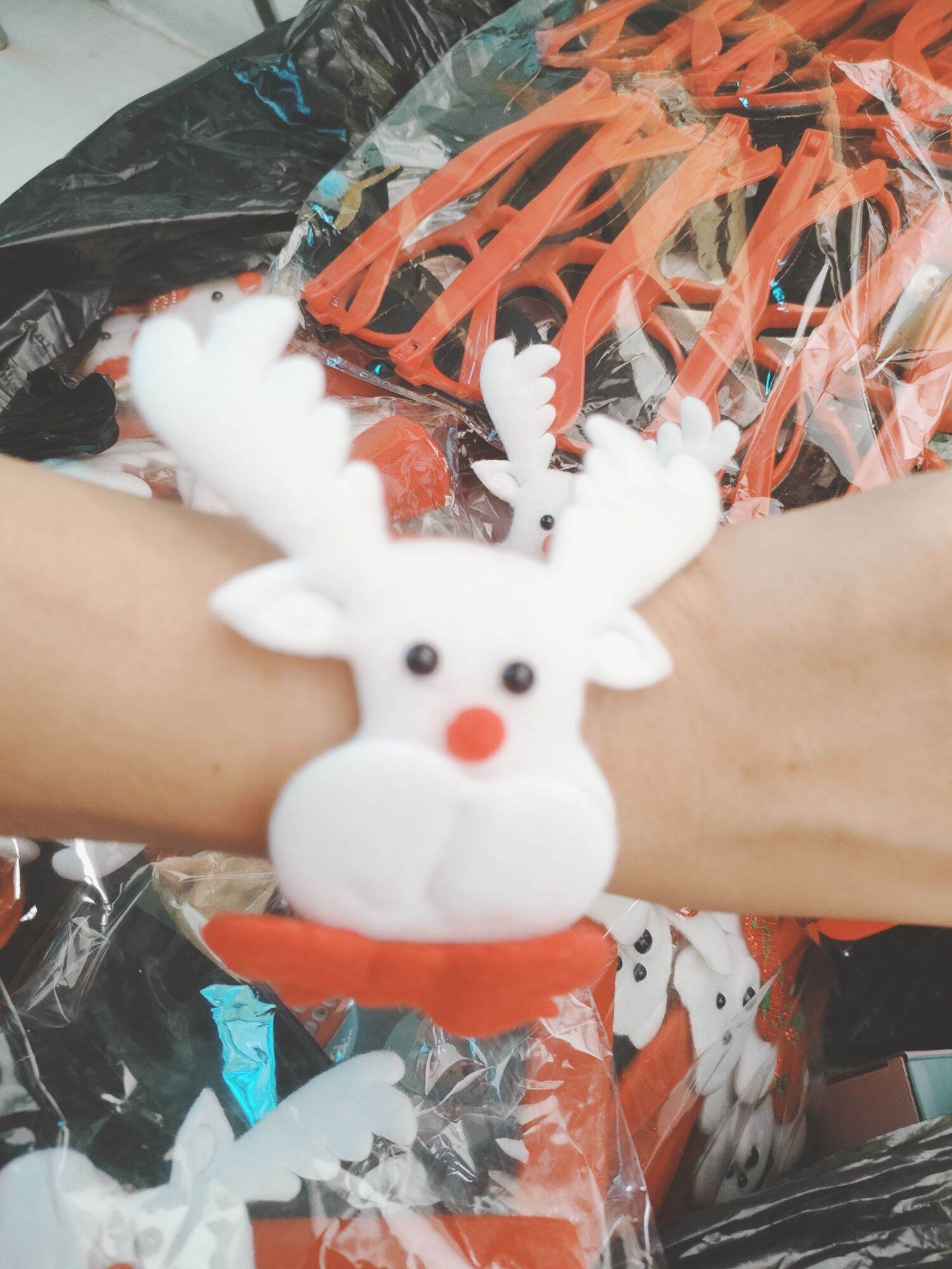 Phụ kiện đeo tay quấn tóc noel giá rẻ