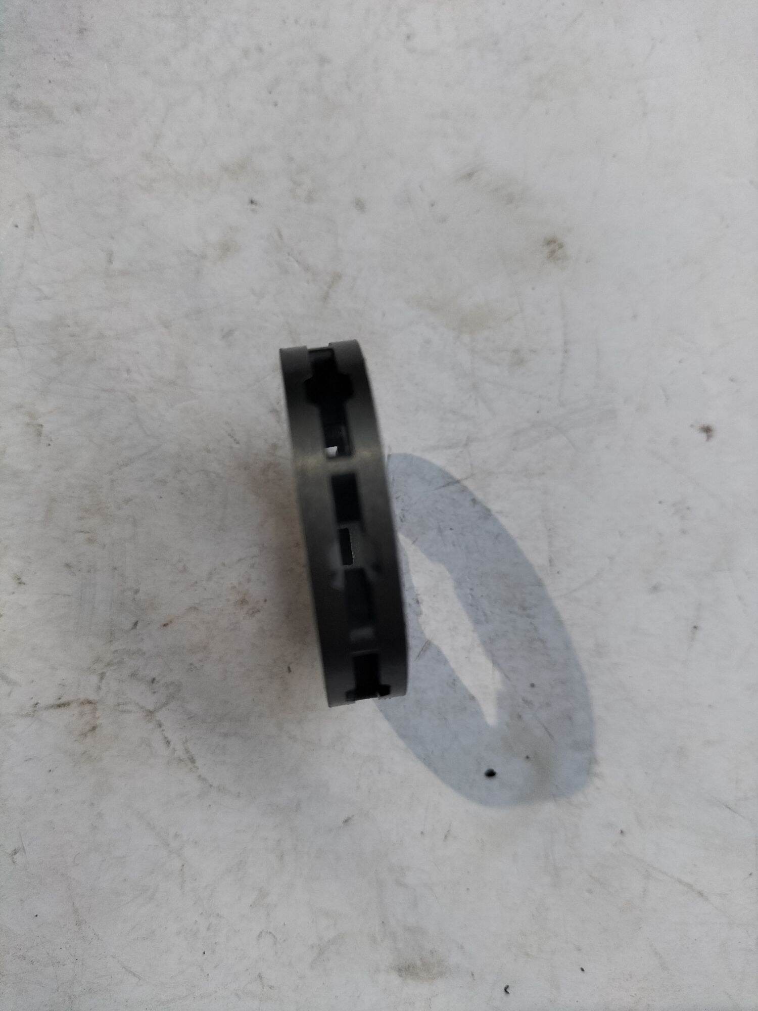Đồng tiền Rin máy cưa xích 381/382/038