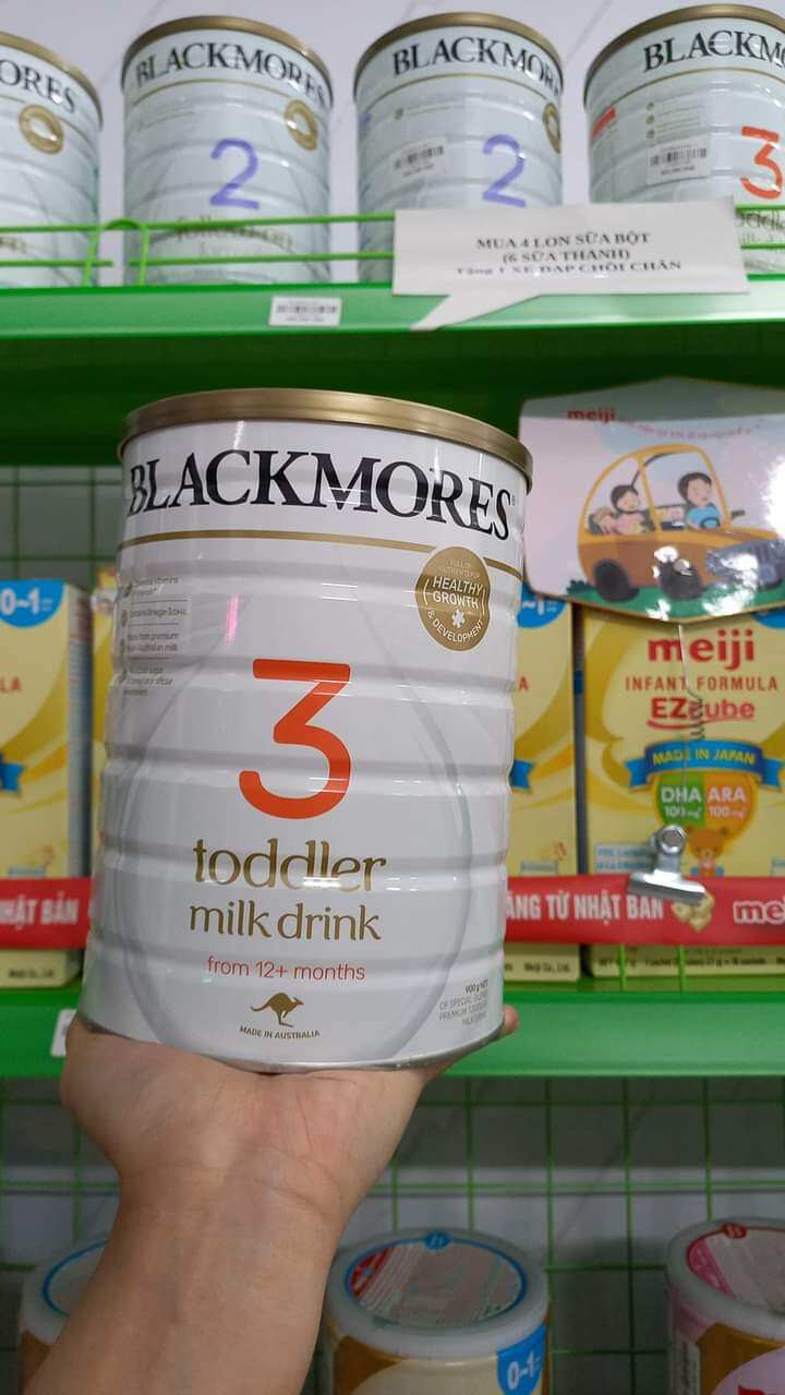 Sữa BLACK MORES 3