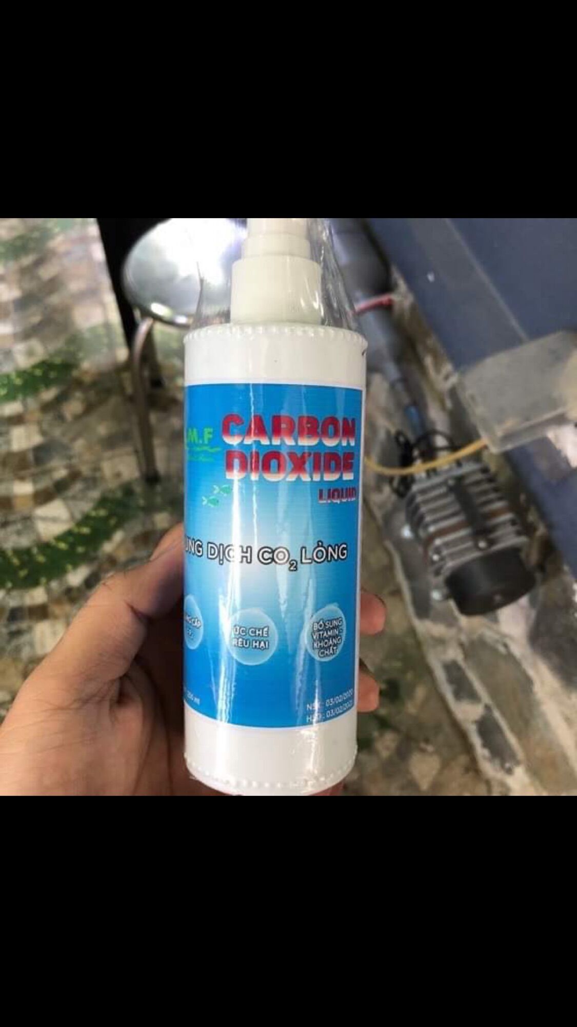 Co2 lỏng dung dịch cung cấp co2 lỏng cho hồ thuỷ sinh giúp cây phát triển nhanh