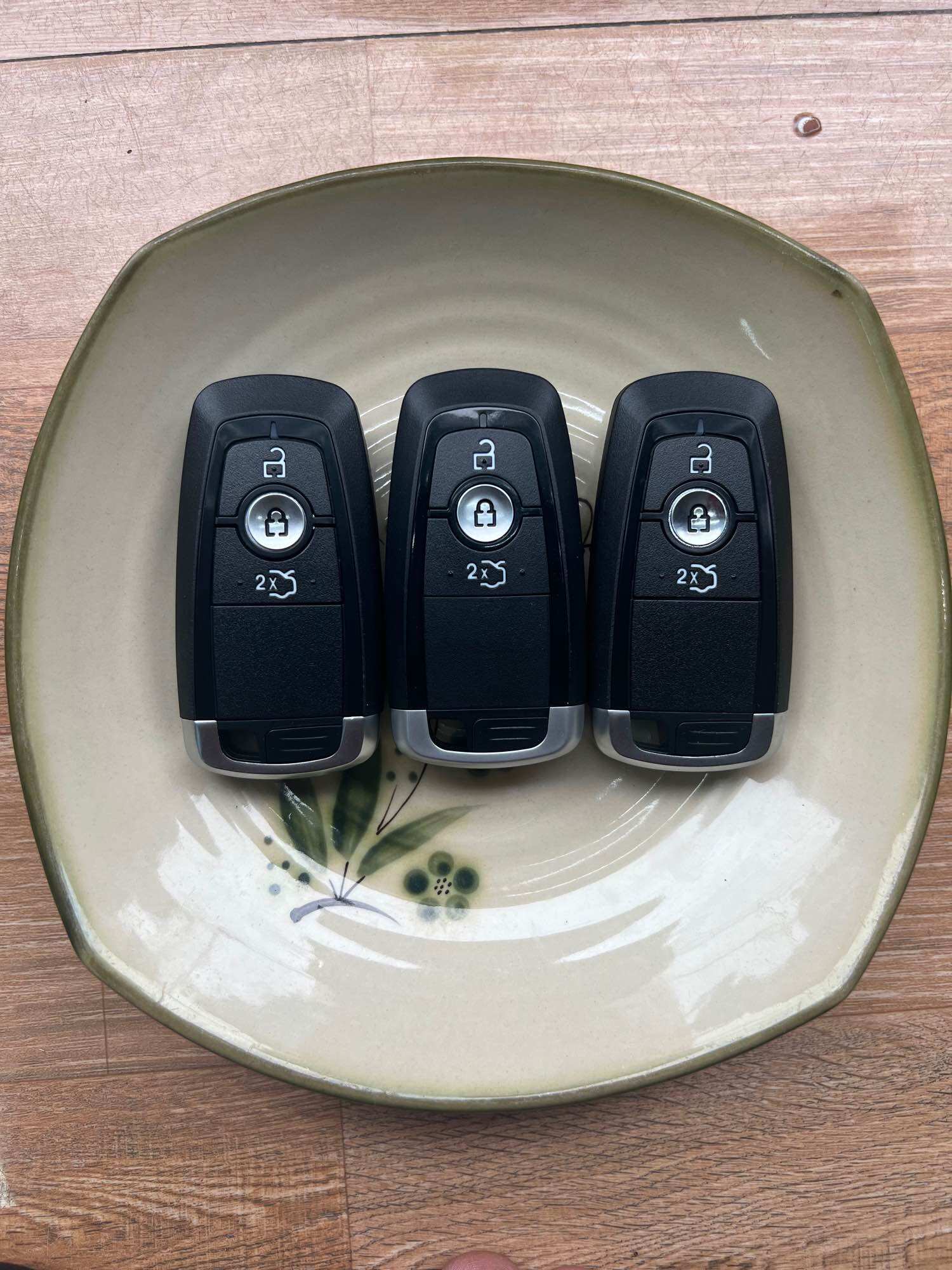 3 fob smartkey ford everest… bi tubo id chíp 49 433mhz