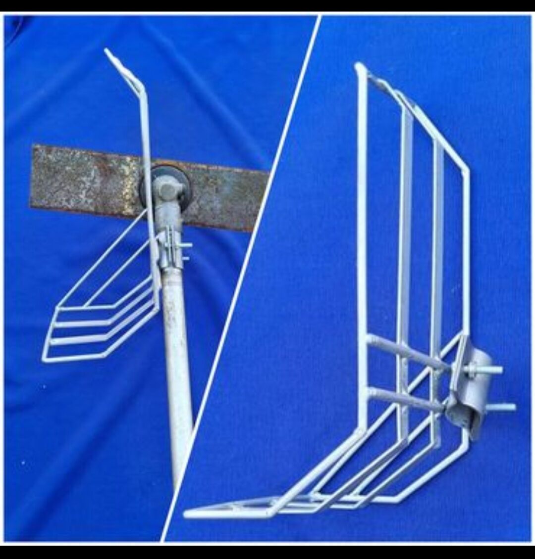 Lồng cắt cỏ- rọ gom cỏ.