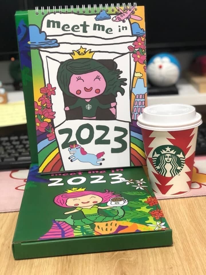 Lịch để bàn Starbucks Calendar 2024