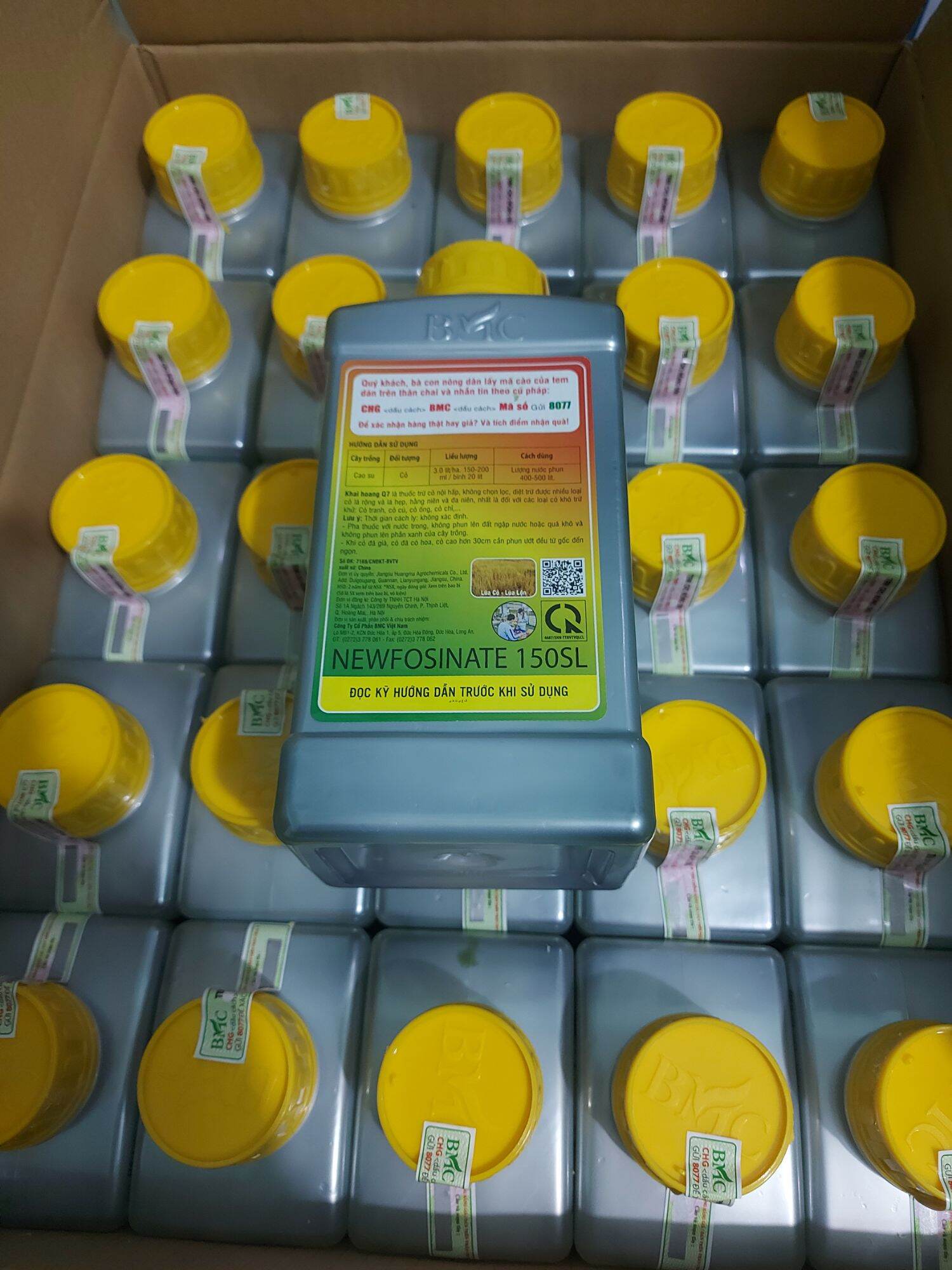 Thuốc Cỏ Khai Hoang Q7 900ml