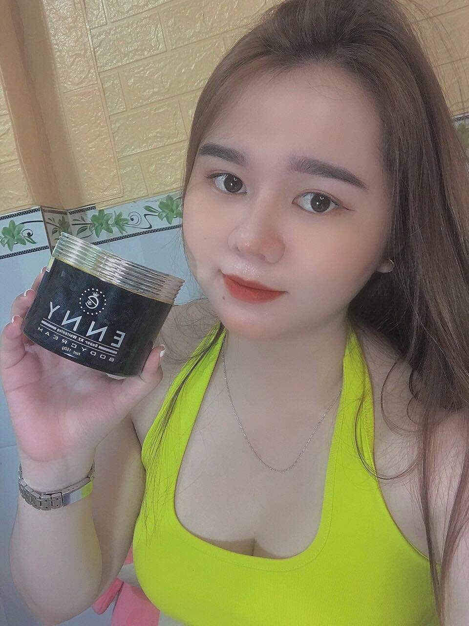 Kem ủ trắng da body