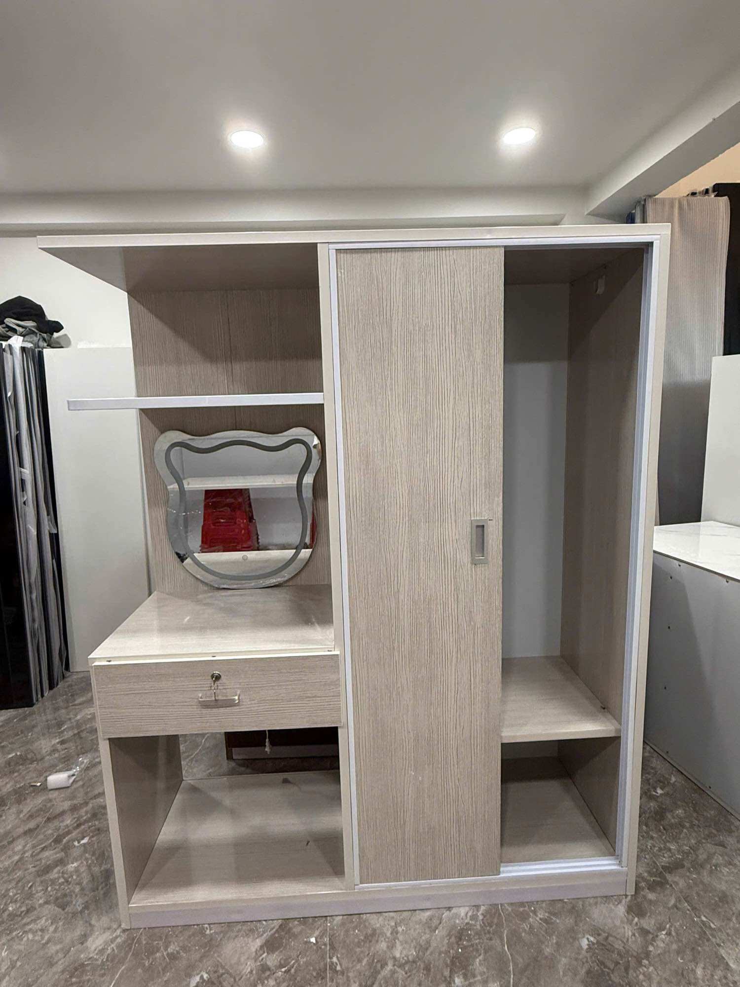 Tủ nhựa 2 cánh liền bàn trang điểm