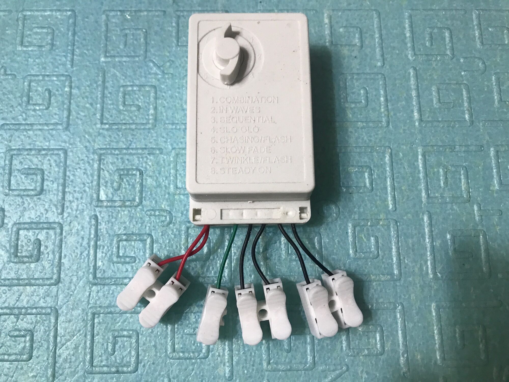 Điều khiển led 4 cổng có kẹp dây 220v