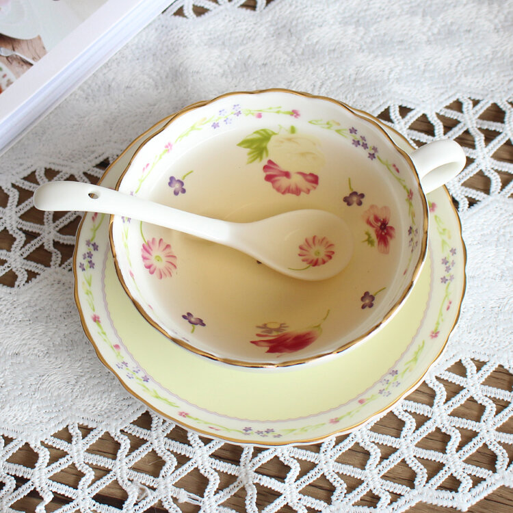 European Bone China Coffee Cup and Saucer British Afternoon Scented Tea Teaware Set Creative dai shao Black Tea Cup Saucer Ceramic Flower Cup