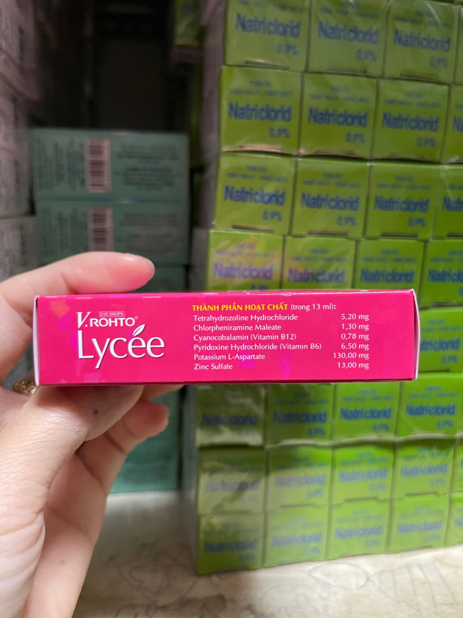 Nhỏ mắt VRoto Lycee