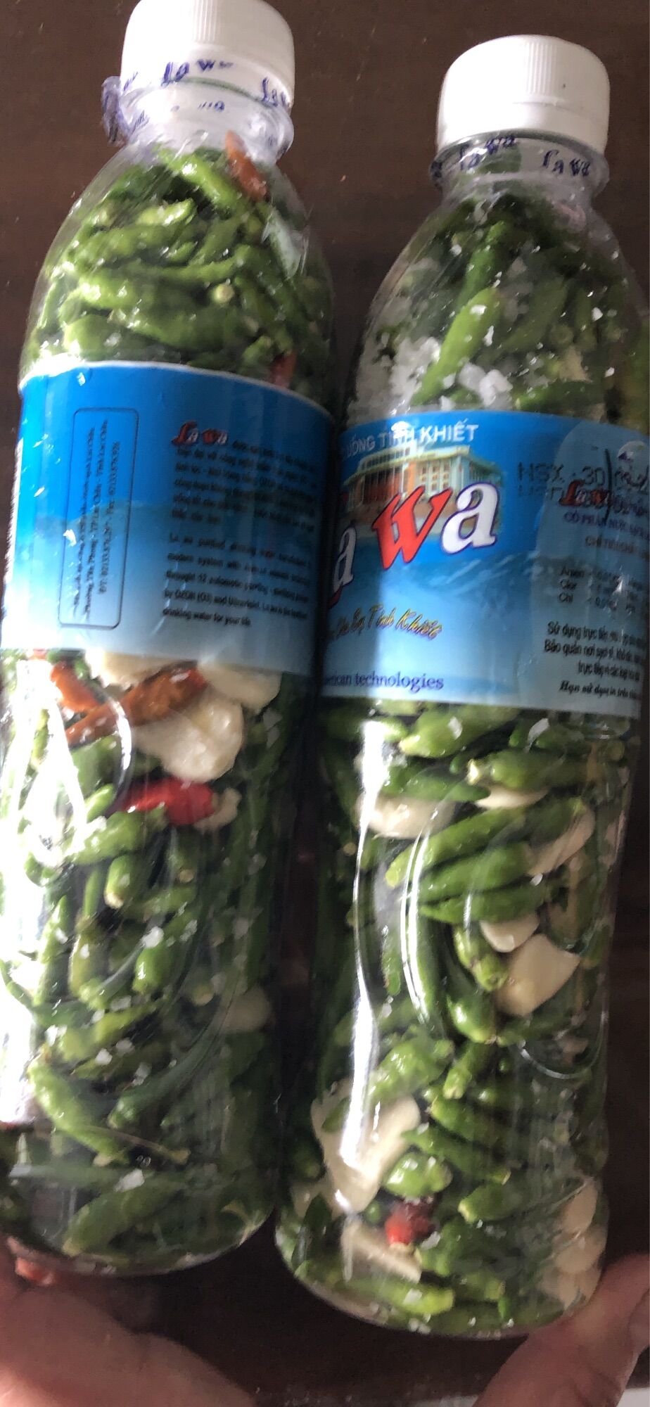 Ớt thóc sóc muối (200k//3 chai y hình)