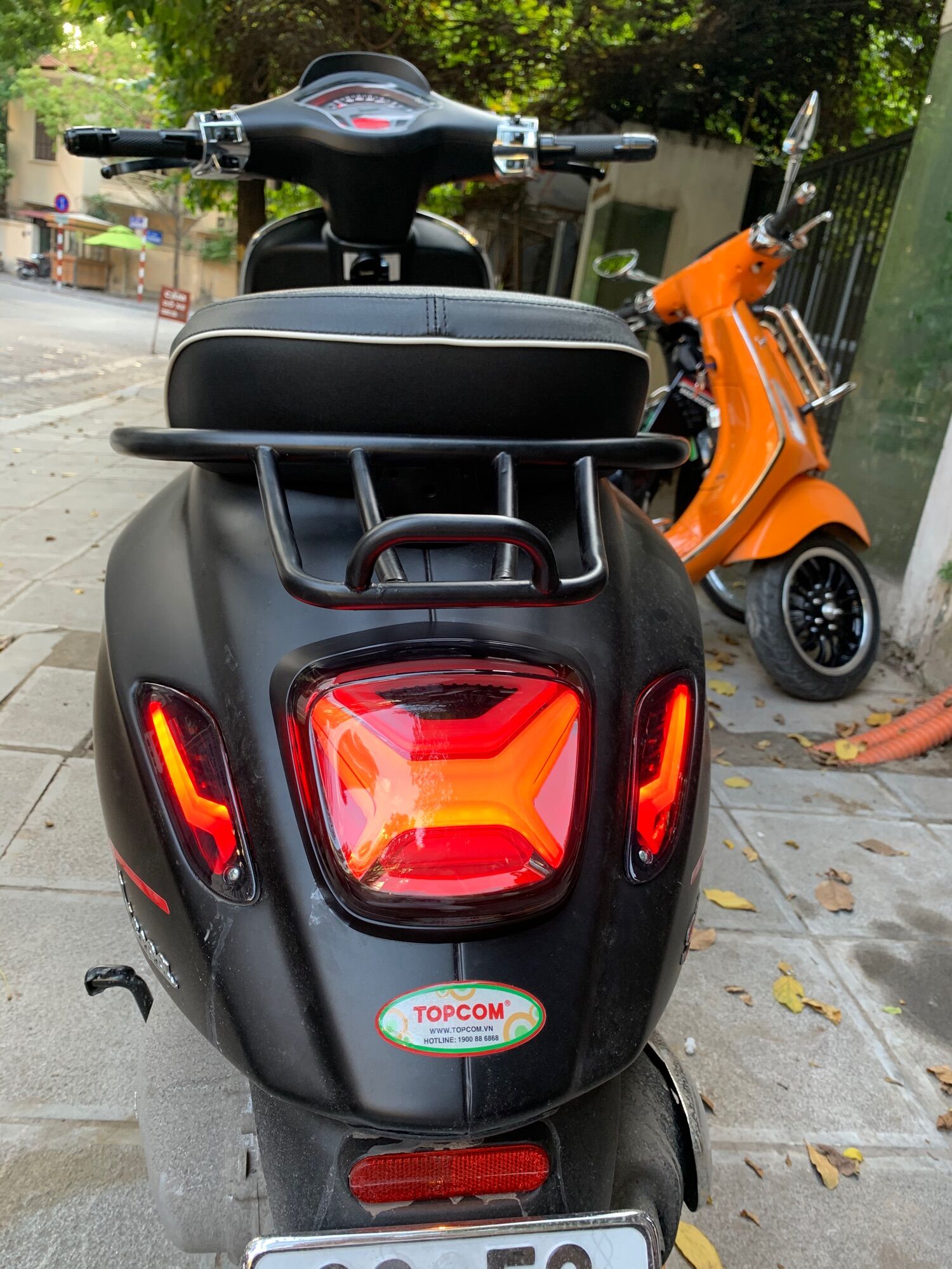 HẬU CHỮ X CHO VESPA SPRINT PRIMAVERA