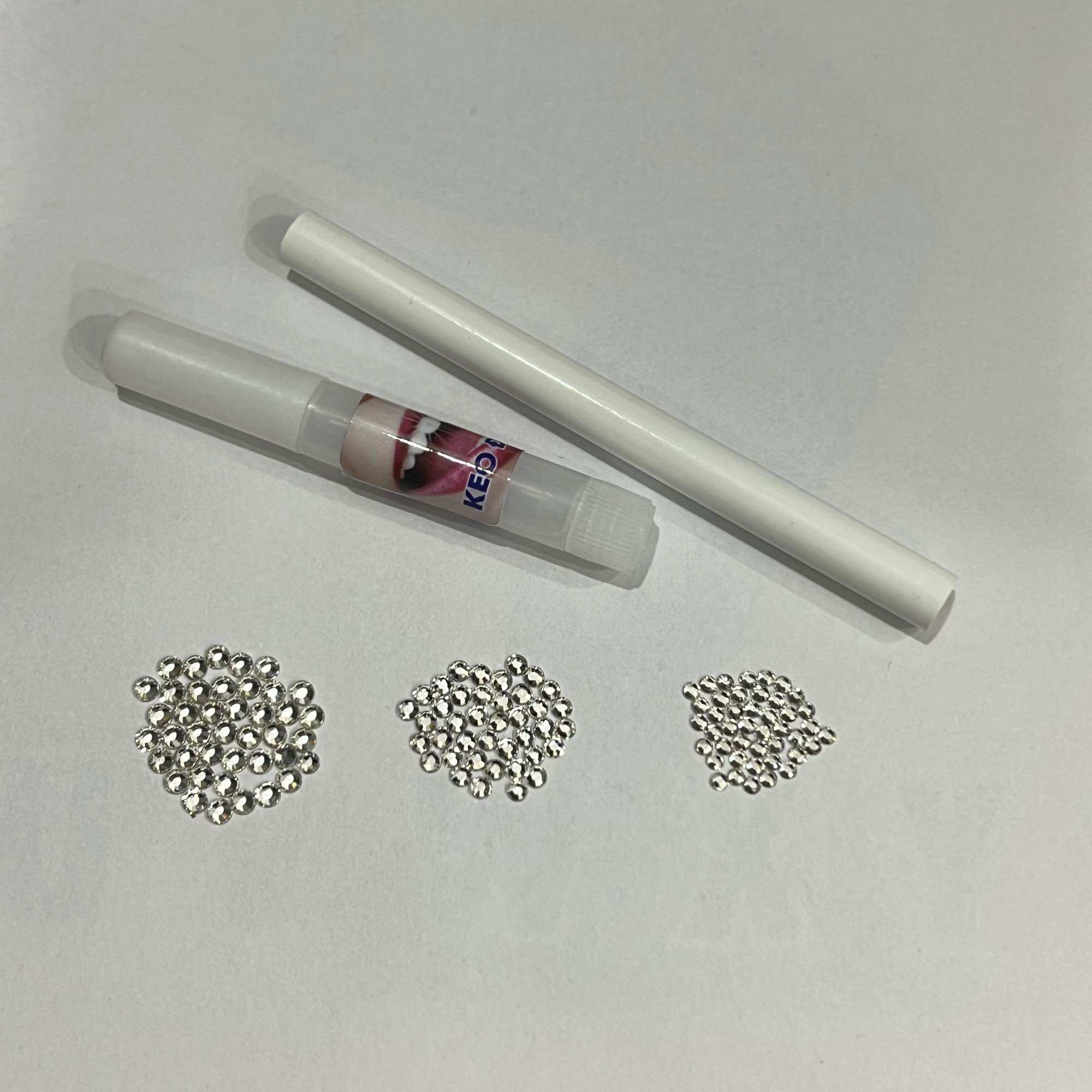 [ mua 1 tặng 1 ] 40 Viên Đá Đính Răng Tặng Kèm Keo Dán Và Bút- đá chân bằng, không cần khoan, kèm hướng dẫn tự gắn tại nhà siêu đơn giản