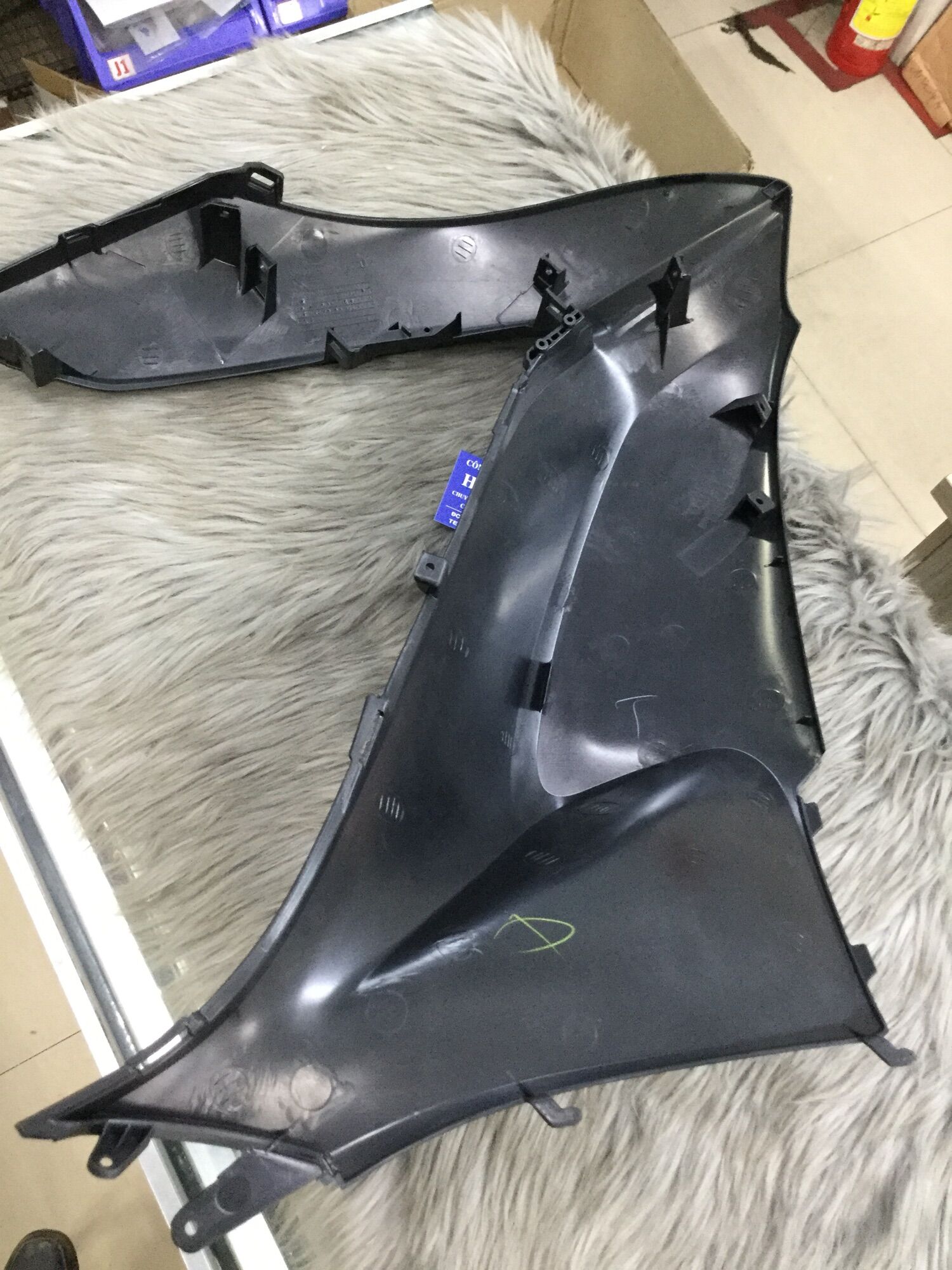Bửng Trái Pcx 2010 - 2013 màu đen