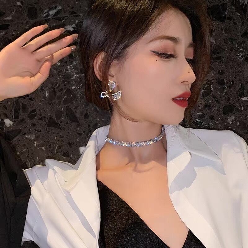Vòng choker đá