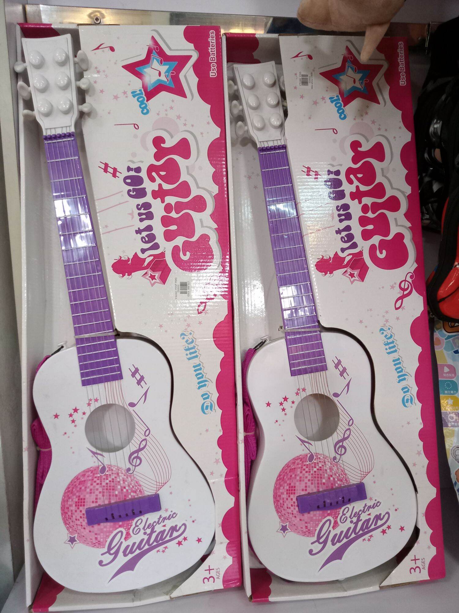 Đàn guitar 19058A
