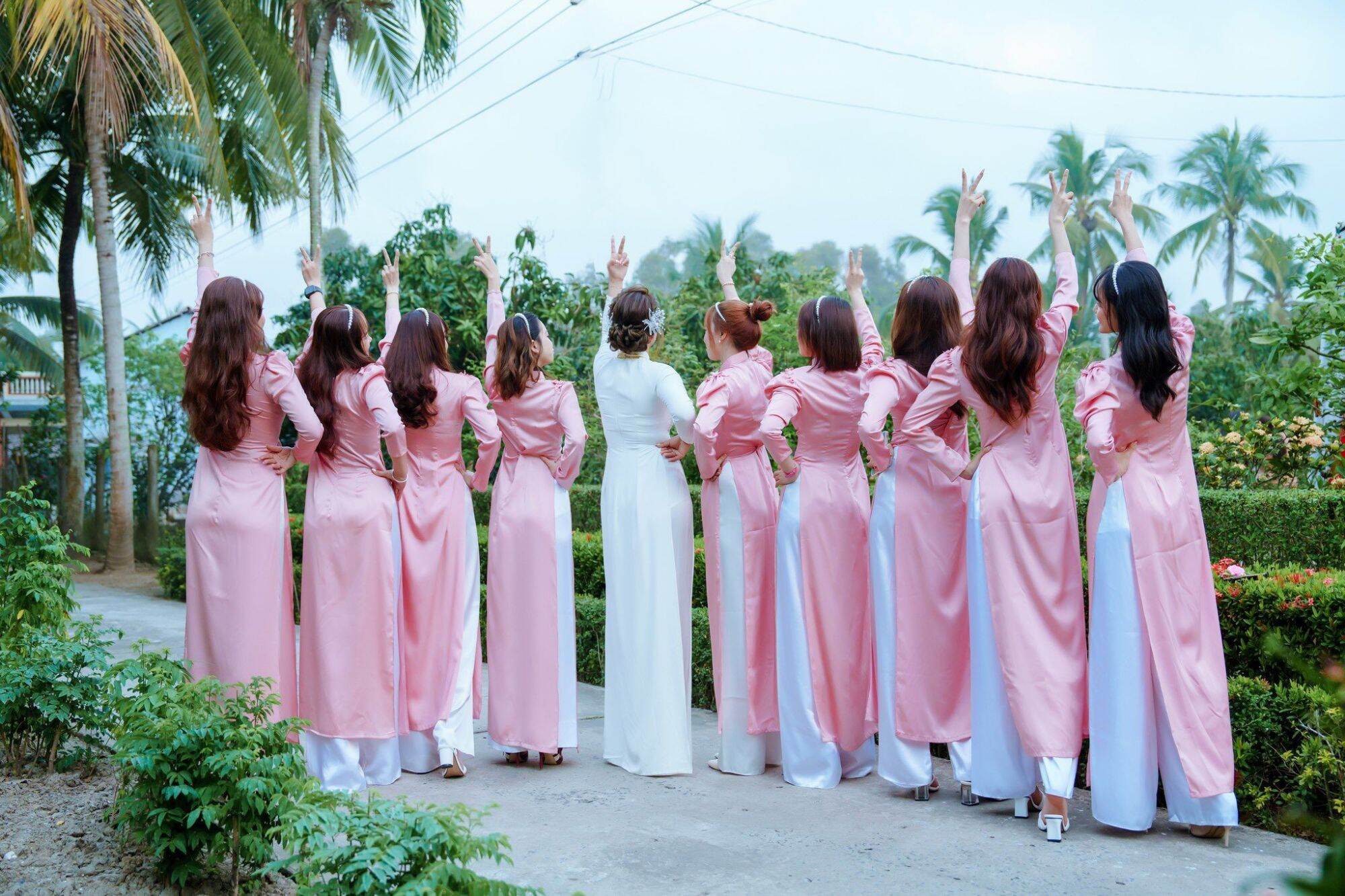 Áo dài bê tráp - Combo 6 bộ Long Mỹ Siêu Rẻ