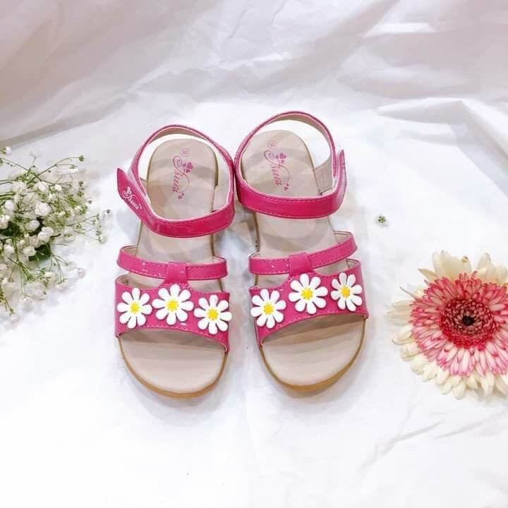 Sandal bitas  bé gái xinh yêu (size 30-35)