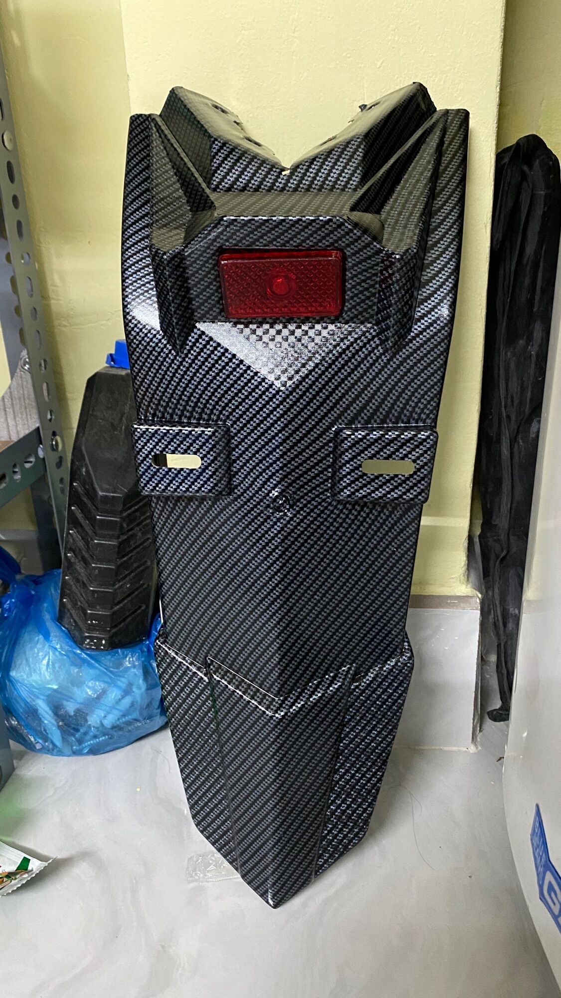 dè chắn bùn carbon exciter150 kiểu FZ