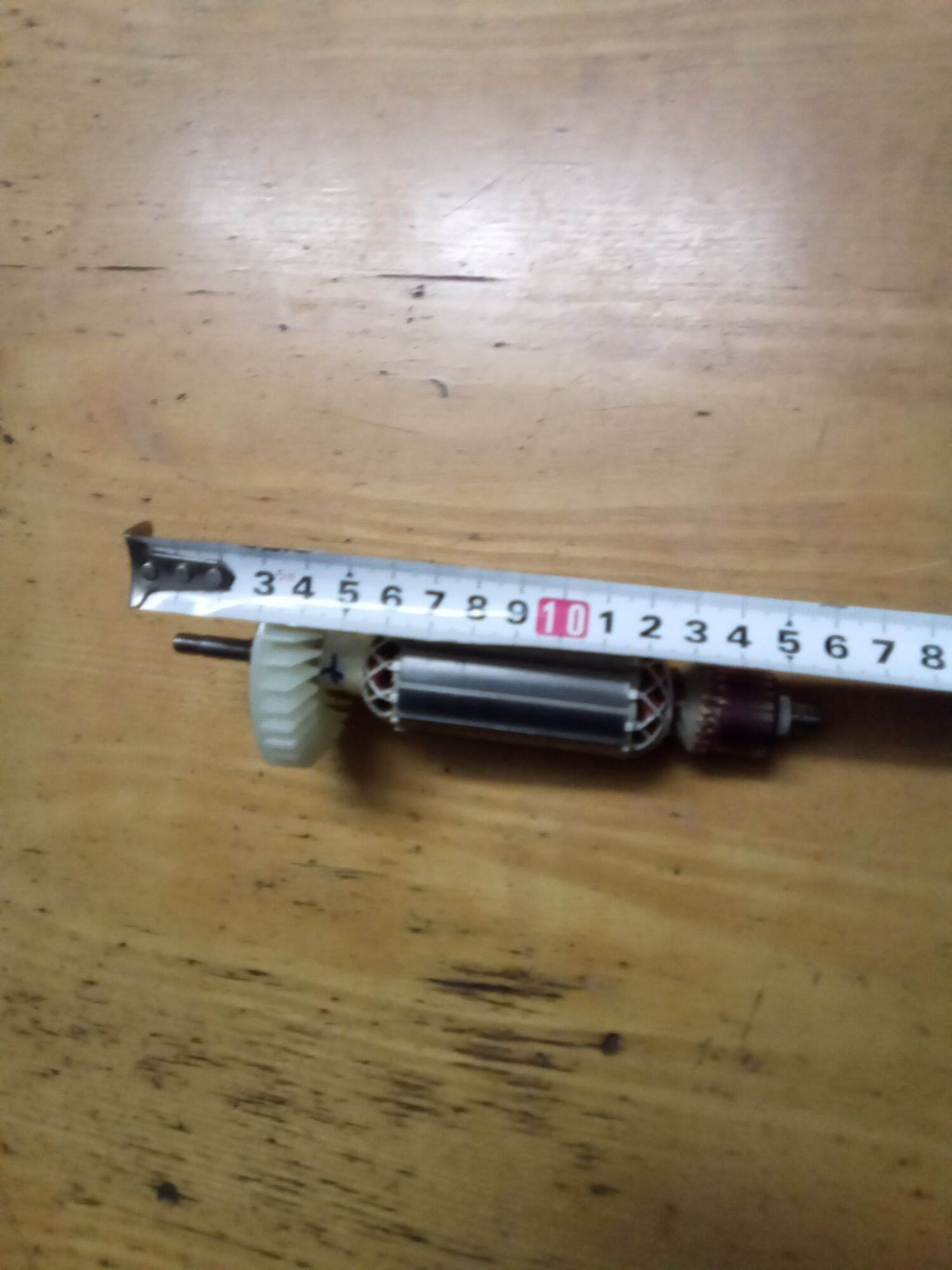 Rô to máy mài 9556 Makita