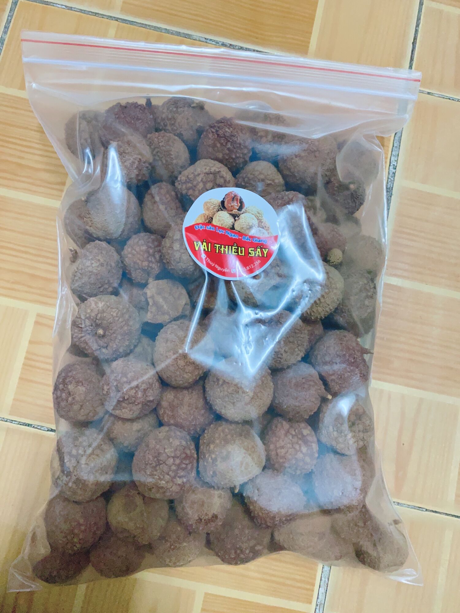 [HCM]Vải thiều sấy. Đóng túi zip 1kg