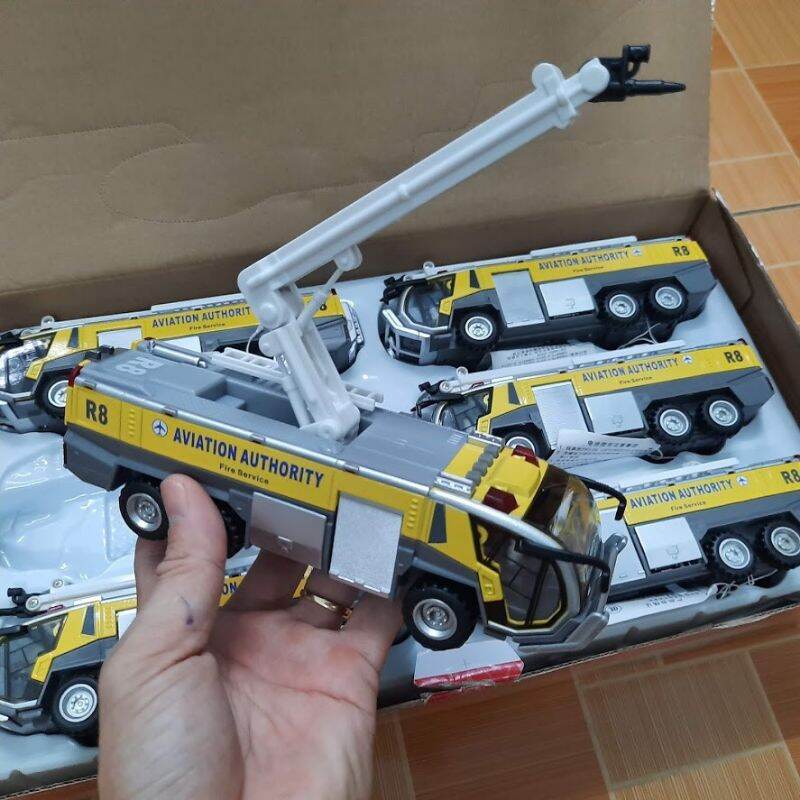 đồ chơi xe cứu hoả sân bay hợp kim
