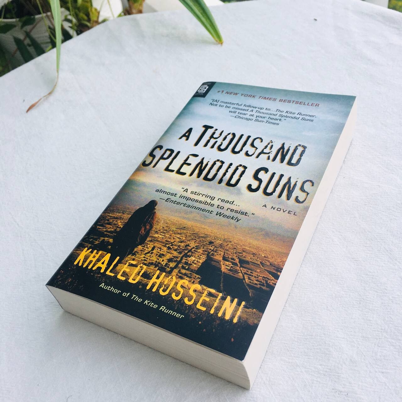 Sách A Thousand Splendid Suns (ISBN: 9781594483073)