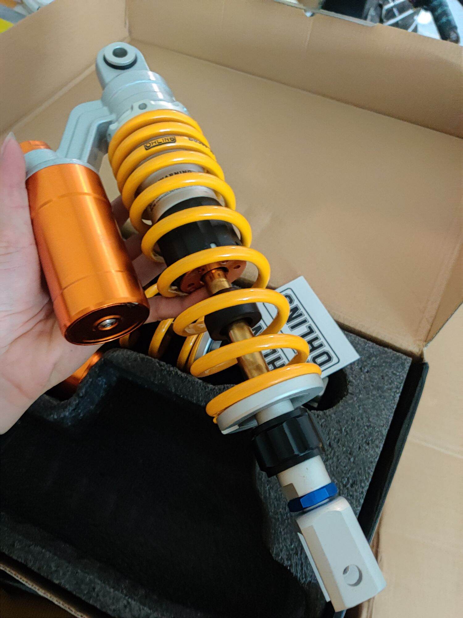Ohlins Bình Dầu gắn Ab Nouvo NVX PCX
