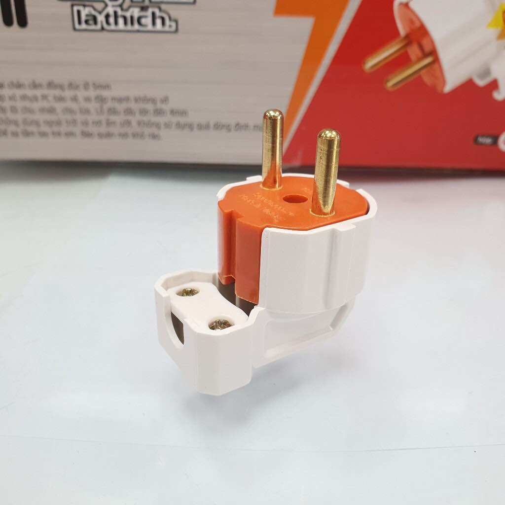 Phích cắm 4500w điện quang