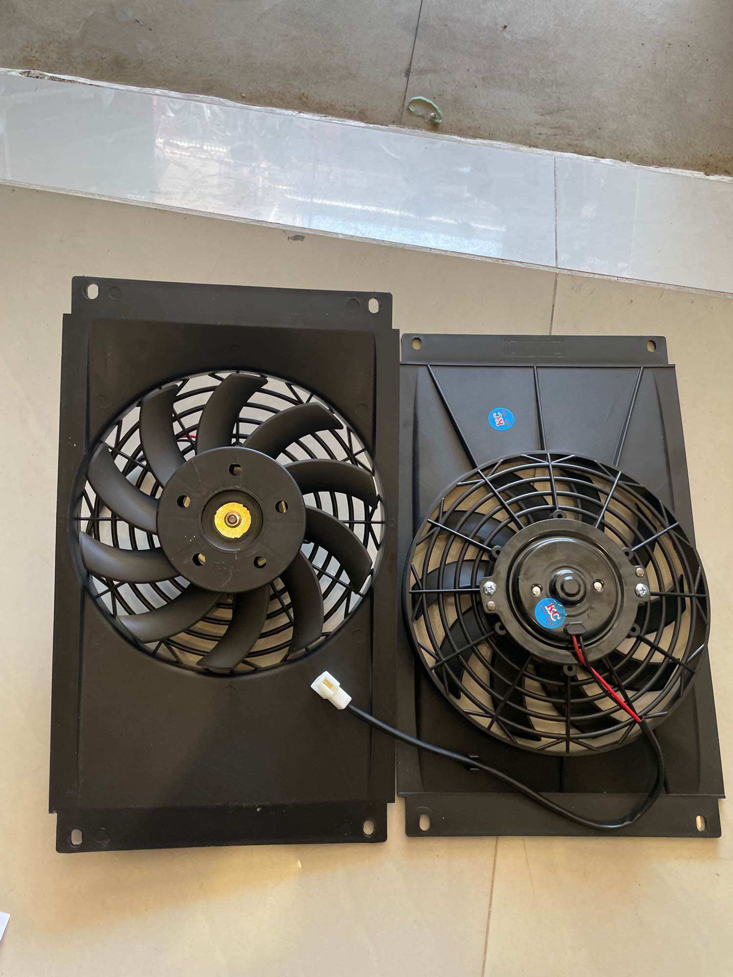 Quạt gió két nước xe ba gác