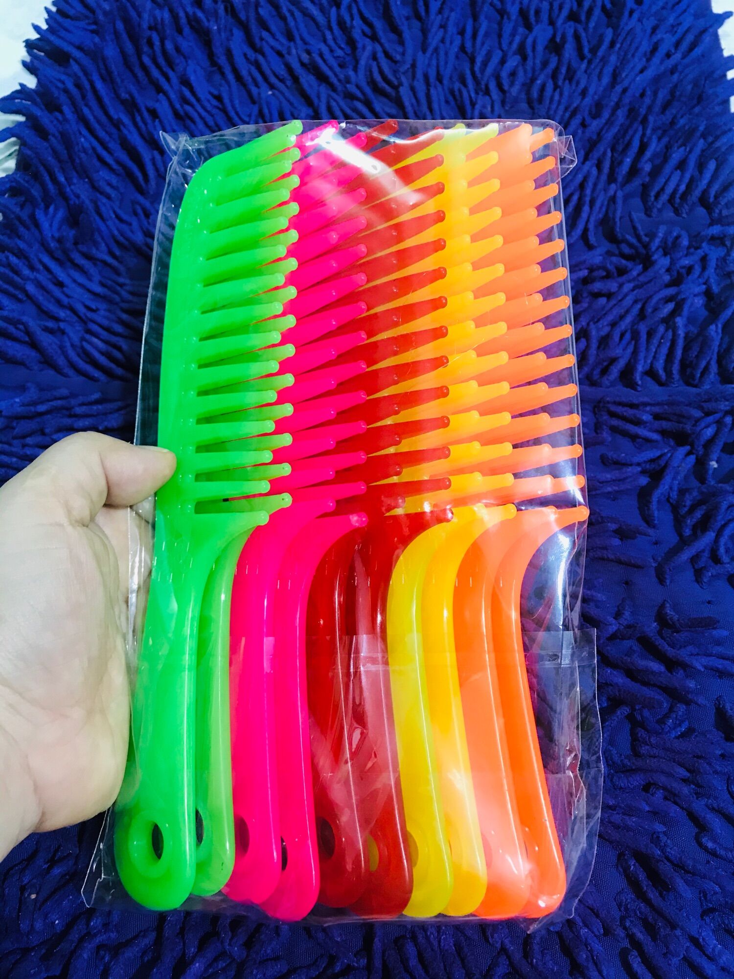 🏵️Set 10 Lược Răng Thưa, cho tóc Rối ( 2 mẫu, Dài: 21cm)