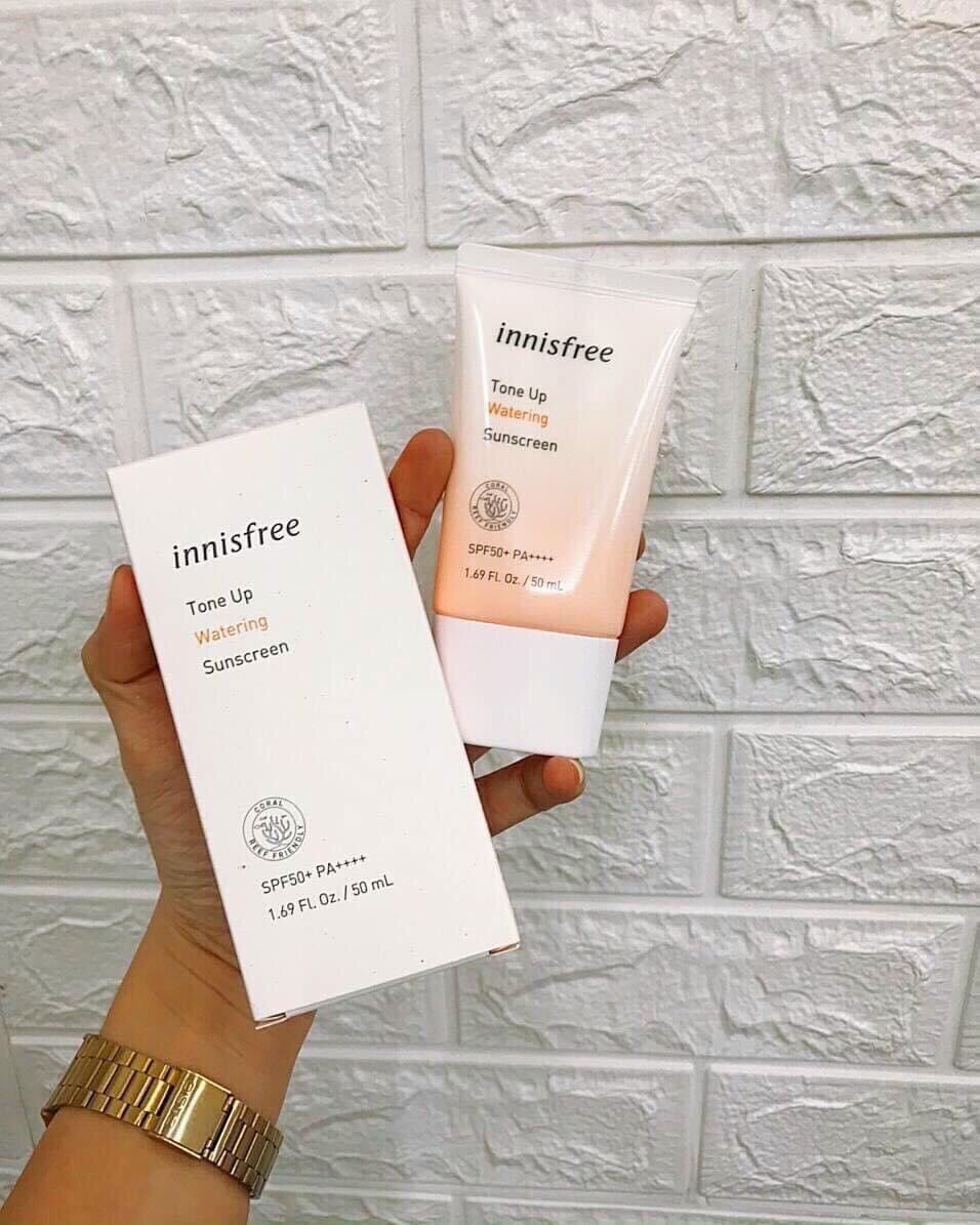 Kem Chống Nắng Innisfree Tone Up Watering Sunscreen Spf50+Pa++++ 50Ml