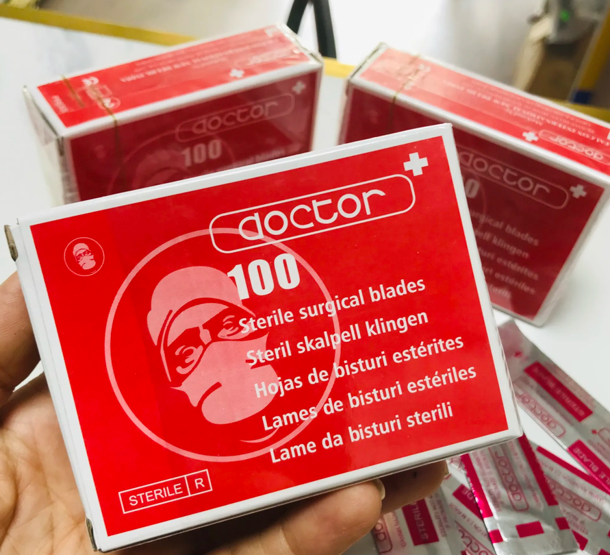 Hộp 100 lưỡi dao mổ Doctor số 11 (đủ size 10 - 23)