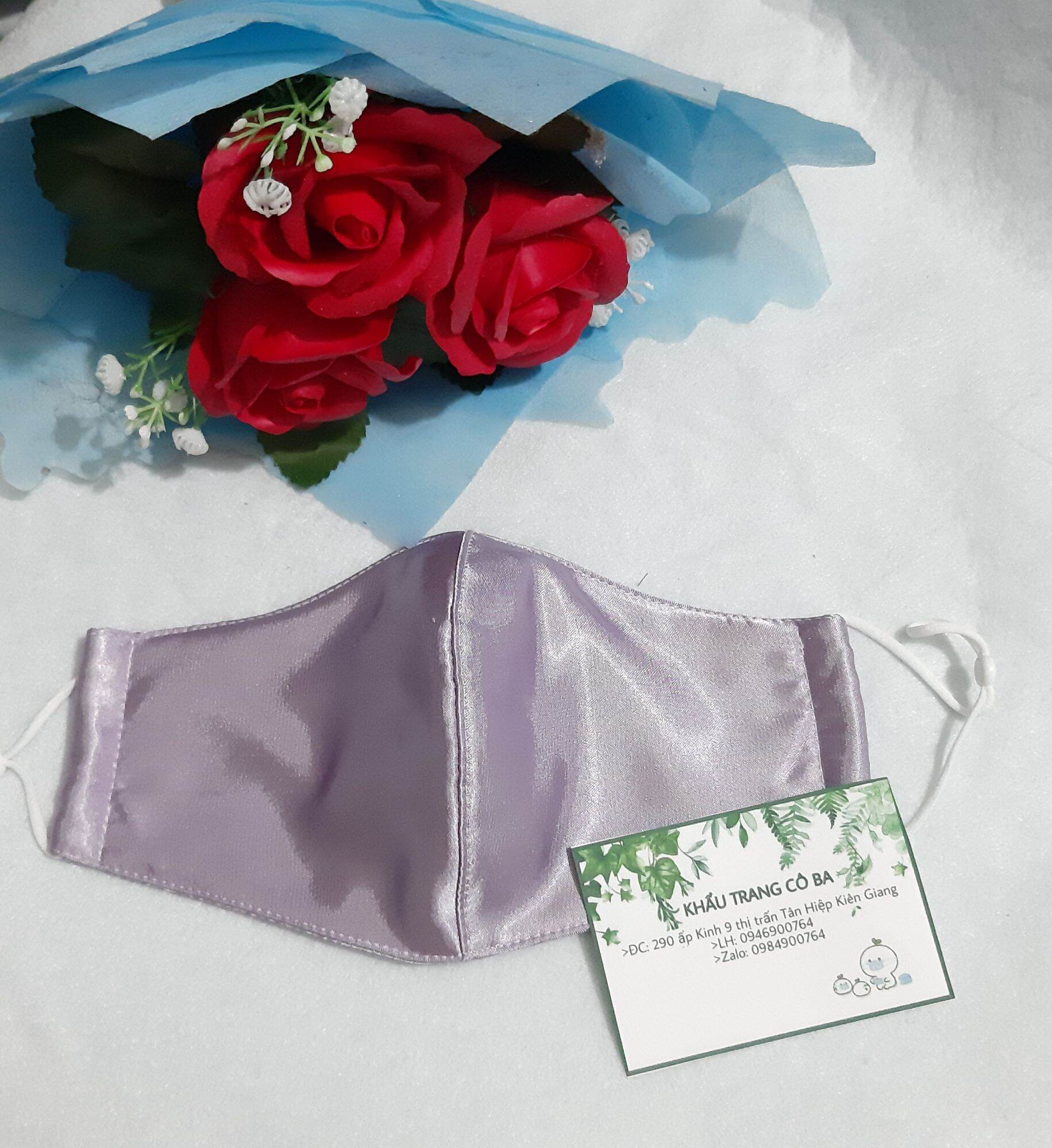 Khẩu trang vải lụa