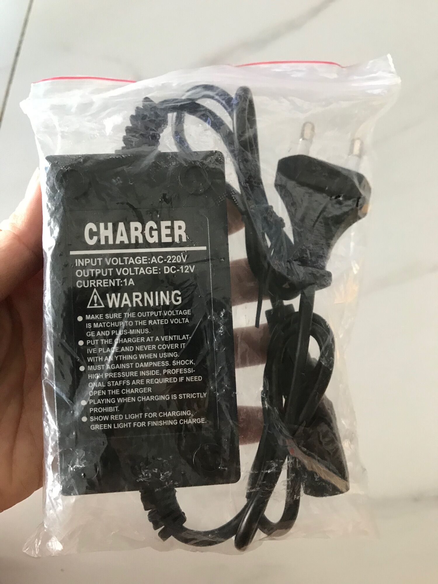 Cục xạc bình điện 12v