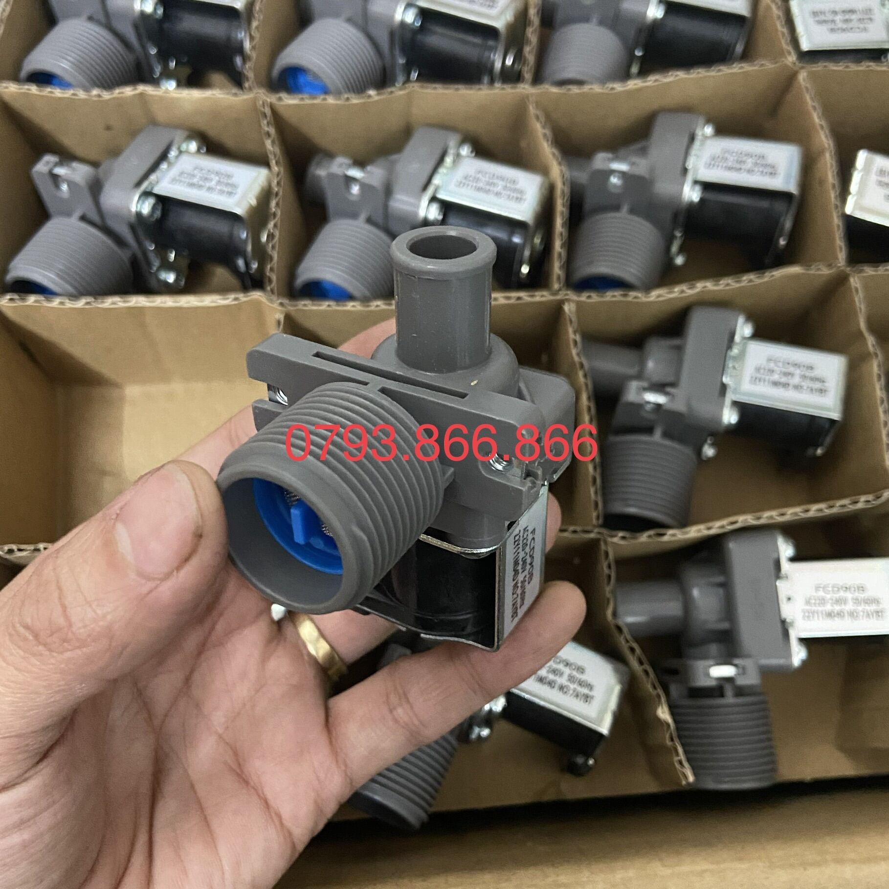 Van cấp nước máy giặt Panasonic ( van đơn - loại tốt ) - van điện từ máy giặt panasonic - Mega88. 