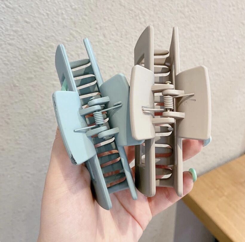 Kẹp tóc càng cua Hàn Quốc nữ đẹp hottrend nhám cỡ size lớn iLita - Cặp búi tóc dễ thương cào 10 răng, 14 răng