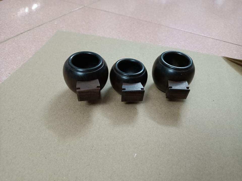 Cóng chào mào gỗ mun