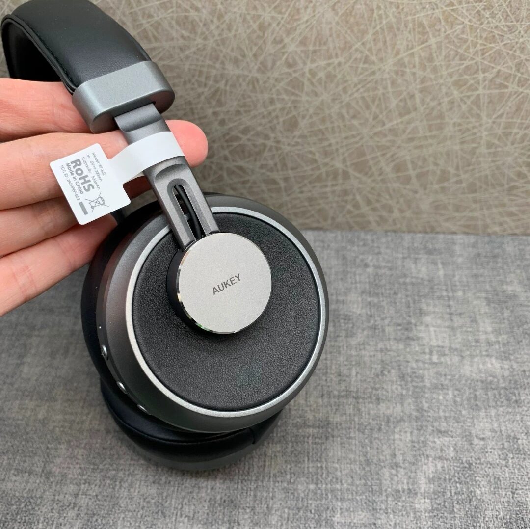 Tai nghe Bluetooth AUKEY EP-B52 chụp tai
